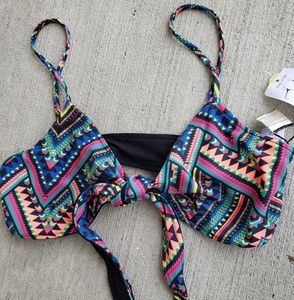 NWT L Space Wrap Multicolored Bikini Top New